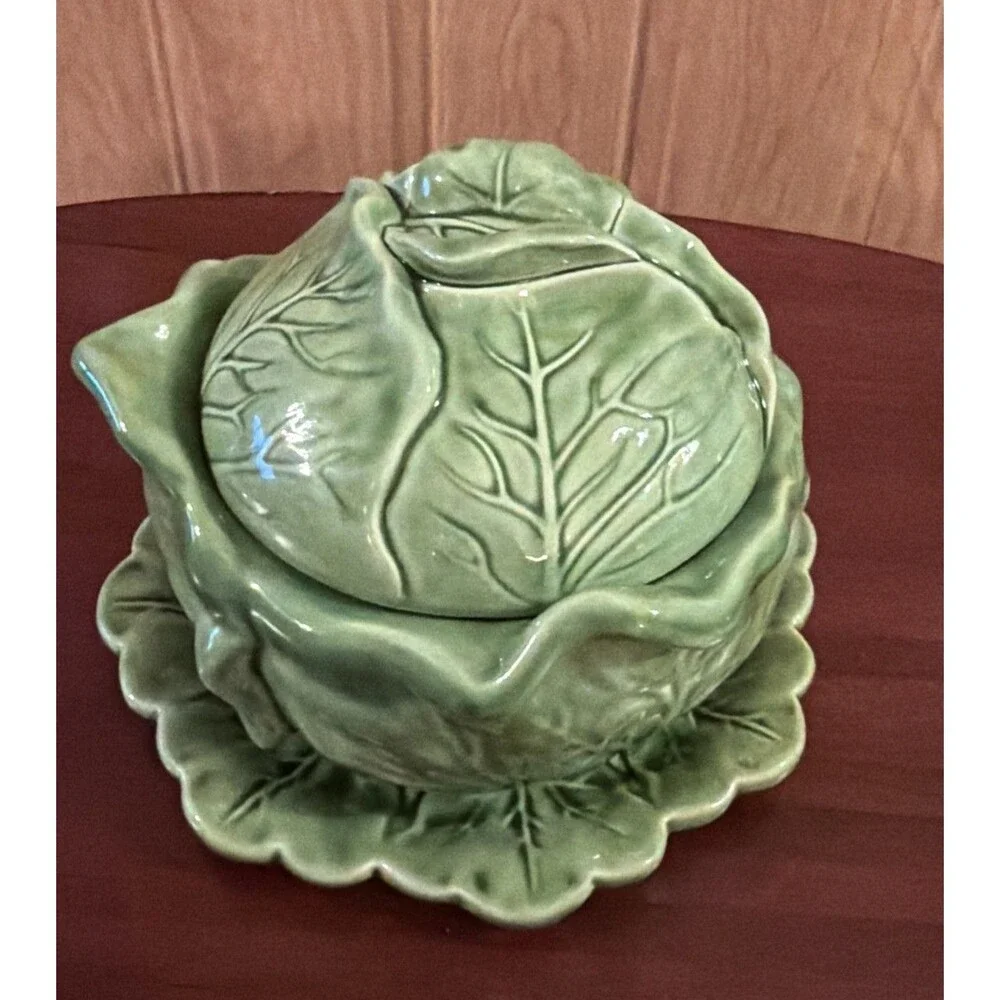Vintage Holland Mold Cabbage Soup Tureen w Underplate.  Cottage Core. 3 Pc. EUC!
